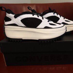 NIB! $136 Converse Run Star Veloz Ox Gentle Tech unisex 36 black & white leather